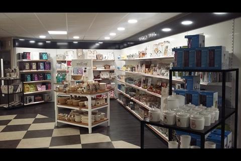 Days Department Store kitchen shop WEB